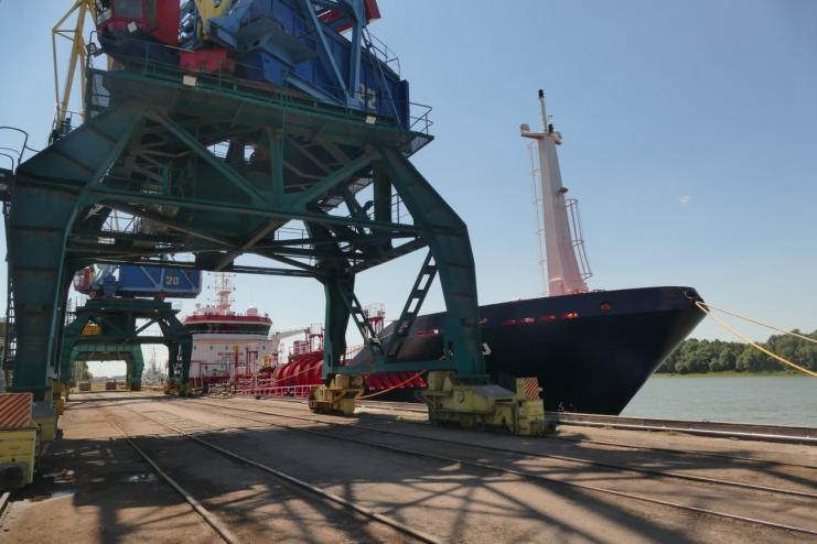  Морський порт Ізмаїл на початку травня виконав річний план з вантажопереробки 